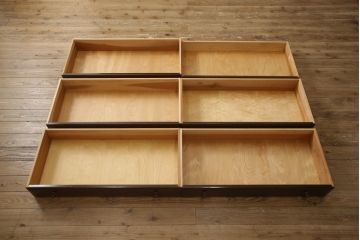 中古　美品　松本民芸家具　シックな佇まいが上質な空間づくりにぴったりなD型和タンス(引き出し、チェスト、整理箪笥)(定価約67万円)(R-063668)