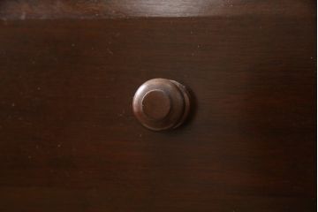 中古　美品　松本民芸家具　シックな佇まいが上質な空間づくりにぴったりなD型和タンス(引き出し、チェスト、整理箪笥)(定価約67万円)(R-063668)