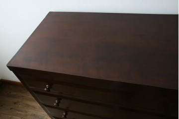 中古　美品　松本民芸家具　シックな佇まいが上質な空間づくりにぴったりなD型和タンス　定価約67万円相当　(R-063668)