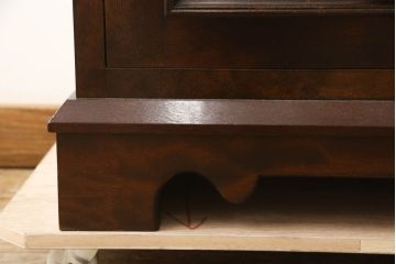 中古　美品　松本民芸家具　クラシカルな雰囲気が魅力のG型和タンス(着物箪笥、チェスト、収納棚)(定価約78万円)(R-063671)