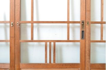 アンティーク建具　ノスタルジックな雰囲気が魅力の大正ロマン高級ガラス戸4枚セット(引き戸、建具)(R-063673)