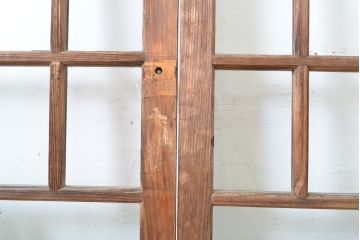 アンティーク建具　上手物!!　大正ロマン　腰板欅(ケヤキ)　どこか懐かしい雰囲気漂うガラス戸2枚セット(引き戸)(R-063675)
