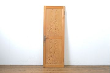 和製ビンテージ　高級品!!　ヒノキ(檜)枠　鏡板杉(スギ)材　一枚板　数寄屋造り家屋の扉1枚(ヴィンテージ、建具、玄関ドア、木製ドア)(R-063677)