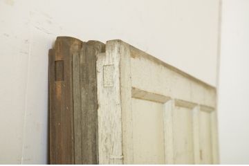 アンティーク建具　ペイント仕上げ限定　背の高い板戸3枚セット(引き戸)(R-063688)