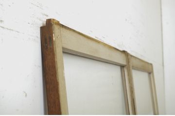 アンティーク建具　ペイント仕上げ限定　ペンキ　レトロな雰囲気漂うガラス戸2枚セット(引き戸)(R-063690)