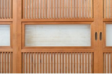 和製アンティーク　表裏で雰囲気が変わる裏障子付き　幅狭格子戸4枚セット(障子戸、引き戸、ガラス戸、建具、ガラス帯戸)(R-063694)