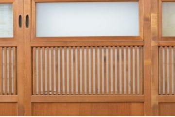 和製アンティーク　表裏で雰囲気が変わる裏障子付き　幅狭格子戸4枚セット(障子戸、引き戸、ガラス戸、建具、ガラス帯戸)(R-063694)