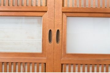 和製アンティーク　表裏で雰囲気が変わる裏障子付き　幅狭格子戸4枚セット(障子戸、引き戸、ガラス戸、建具、ガラス帯戸)(R-063694)