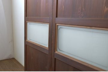アンティーク建具　ラフジュオリジナルステンドグラス入り　キレイな木目が上品なガラス帯戸2枚セット(板戸、引き戸、ガラス戸)(R-063699)