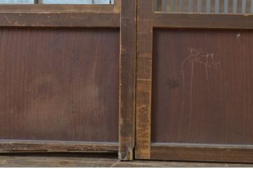 和製アンティーク　腰板欅(ケヤキ)　昭和の懐かしさを感じさせる裏障子付き格子戸2枚セット(建具、引き戸)(R-063700)