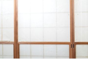 レトロ建具　昭和レトロ　温かな木の色味が魅力の雪見障子戸4枚セット(建具、引き戸、擦り上げ障子戸、擦上障子戸、ガラス戸)(R-063704)