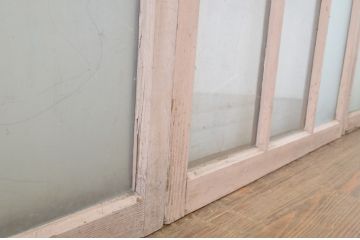 アンティーク建具　ペイント仕上げ限定　ピンクの色味が可愛らしいペイントガラス窓4枚セット(引き戸、ガラス戸)(R-063705)