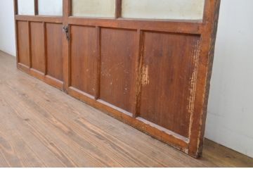 アンティーク建具　ペイント仕上げ限定　レトロな雰囲気づくりにおすすめ!白のペイントが印象的なガラス戸2枚セット(引き戸)(R-063706)