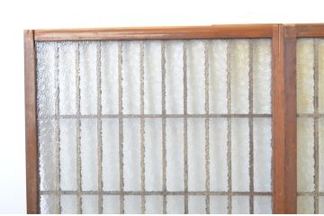 アンティーク建具　腰板欅(ケヤキ)材　プレスガラスが美しい格子ガラス戸2枚セット(格子戸、引き戸)(R-063707)