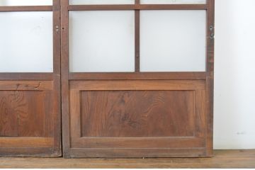 アンティーク建具　欅(けやき)材　くっきりとした杢目が目を惹くガラス戸3枚セット(引き戸)(R-063709)