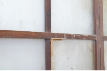 アンティーク建具　欅(けやき)材　くっきりとした杢目が目を惹くガラス戸3枚セット(引き戸)(R-063709)