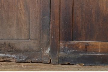 アンティーク建具　欅(けやき)材　くっきりとした杢目が目を惹くガラス戸3枚セット(引き戸)(R-063709)