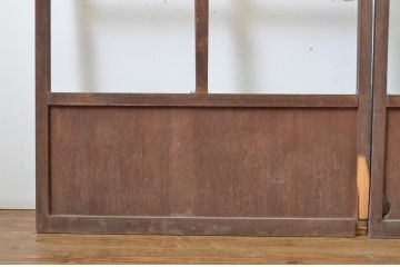 アンティーク建具　格子入り　昭和の懐かしさを感じさせるガラス戸2枚セット(格子戸、引き戸)(R-063711)