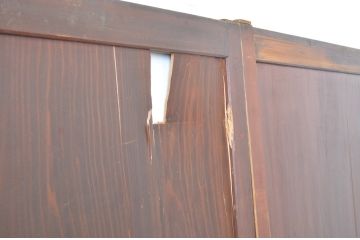 アンティーク建具　一枚板　あたたかみのある木の風合いが感じられる帯戸2枚セット(板戸、引き戸)(R-063717)