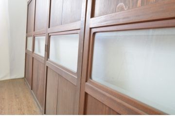 アンティーク建具　レーザー組子入り!きれいな木目が印象的なガラス帯戸4枚セット(引き戸、ガラス戸)(R-63718)