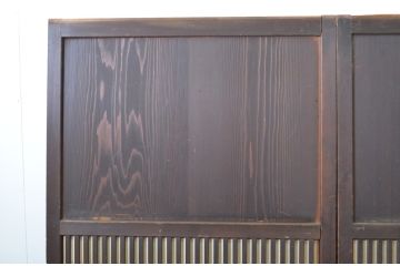 アンティーク建具　裏障子付き　時代の流れを感じさせる色合いが魅力の格子帯戸3枚セット(板戸、格子戸、障子戸、引き戸)(R-063719)