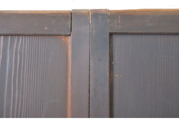 アンティーク建具　裏障子付き　時代の流れを感じさせる色合いが魅力の格子帯戸3枚セット(板戸、格子戸、障子戸、引き戸)(R-063719)