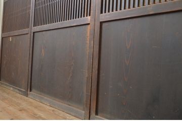 アンティーク建具　裏障子付き　時代の流れを感じさせる色合いが魅力の格子帯戸3枚セット(板戸、格子戸、障子戸、引き戸)(R-063719)