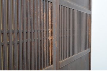 アンティーク建具　裏障子付き　木目が美しい格子帯戸4枚セット(板戸、格子戸、障子戸、引き戸)(R-063720)