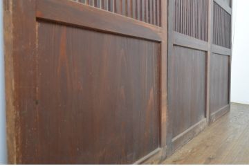 アンティーク建具　裏ガラス付き　落ち着いた和の空間を演出する格子帯戸3枚セット(ガラス戸、引き戸、ガラス帯戸)(R-063723)