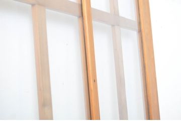 アンティーク建具　レトロな雰囲気漂う背の高いガラス戸1枚(引き戸)(R-063733)