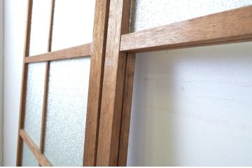 アンティーク建具　木のぬくもり感じる色合いが魅力のガラス戸2枚セット(引き戸)(R-063743)