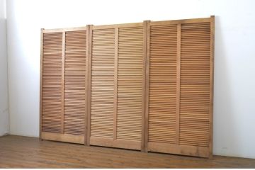 アンティーク建具　木の温もりを感じるルーバー戸3枚セット(ルーバー引き戸、窓、雨戸、木製)(R-063744)