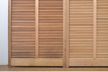 アンティーク建具　木の温もりを感じるルーバー戸3枚セット(ルーバー引き戸、窓、雨戸、木製)(R-063744)