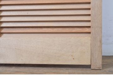 アンティーク建具　木の温もりを感じるルーバー引き戸1枚(ルーバー戸、ジャロジー戸、雨戸、木製)(R-063745)