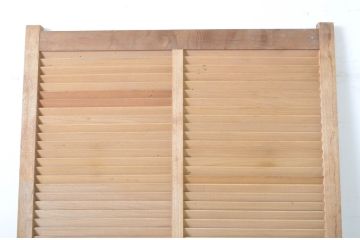 アンティーク建具　木の温もりを感じるルーバー引き戸1枚(ルーバー戸、ジャロジー戸、雨戸、木製)(R-063745)