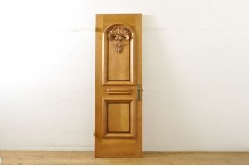 中古　ブランド家具　総ナラ(楢)材　立派な彫刻の高級ドア1枚(オークドア、扉、木製ドア、玄関ドア、建具)(R-063783)