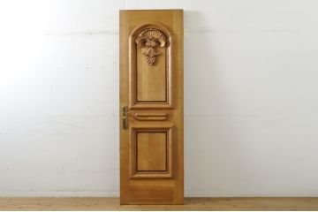 中古　ブランド家具　総ナラ(楢)材　立派な彫刻の高級ドア1枚(オークドア、扉、木製ドア、玄関ドア、建具)(R-063783)