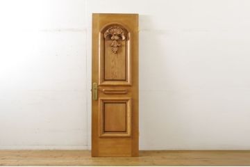 中古　ブランド家具　総ナラ(楢)材　立派な彫刻の高級ドア1枚(オークドア、扉、木製ドア、玄関ドア、建具)(R-063785)