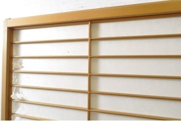 中古　上手物　和の空間づくりにおすすめ!　数寄屋で使われていた猫間障子戸2枚セット(雪見障子戸、建具、引き戸、擦り上げ障子戸、擦上障子戸、ガラス戸)(R-063789)