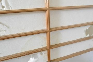 中古　上手物　和の空間づくりにおすすめ!　数寄屋で使われていた猫間障子戸2枚セット(雪見障子戸、建具、引き戸、擦り上げ障子戸、擦上障子戸、ガラス戸)(R-063790)