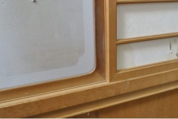 中古　上手物　和の空間づくりにおすすめ!　数寄屋で使われていた猫間障子戸2枚セット(雪見障子戸、建具、引き戸、擦り上げ障子戸、擦上障子戸、ガラス戸)(R-063790)
