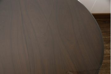 デンマークビンテージ　Skovmand & Andersen(スコブマント&アンダーセン) 社　ローズウッド材　落ち着いた雰囲気がシックな空間づくりにぴったり!ガラス天板付きエクステンションテーブル(ダイニングテーブル、2人掛け、4人掛け、6人掛け、食卓、ラウンドテーブル、丸テーブル、北欧、ヴィンテージ)(R-063800)