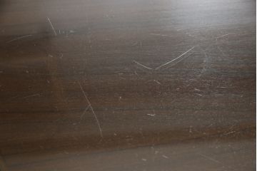 デンマークビンテージ　Skovmand & Andersen(スコブマント&アンダーセン) 社　ローズウッド材　落ち着いた雰囲気がシックな空間づくりにぴったり!ガラス天板付きエクステンションテーブル(ダイニングテーブル、2人掛け、4人掛け、6人掛け、食卓、ラウンドテーブル、丸テーブル、北欧、ヴィンテージ)(R-063800)