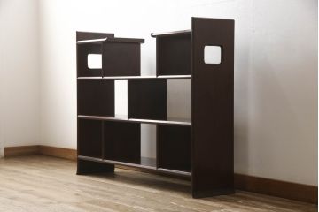 中古　美品　松本民芸家具　品のある佇まいが魅力の違い棚(飾り棚、茶棚、収納棚、戸棚)(定価約33万円)(R-063803)