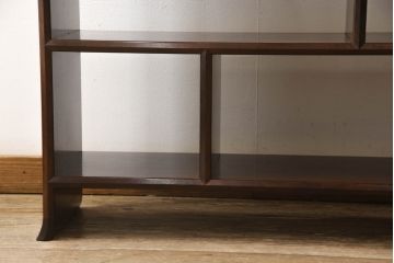 中古　美品　松本民芸家具　品のある佇まいが魅力の違い棚(飾り棚、茶棚、収納棚、戸棚)(定価約33万円)(R-063803)
