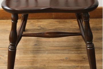 中古　超美品　松本民芸家具　すっきりとしたデザインが魅力のアーチバックアームチェア(椅子、イス、板座チェア、ダイニングチェア、ウインザーチェア、ウィンザーチェア、アームチェア、曲木)(定価約19万円)(R-063808)