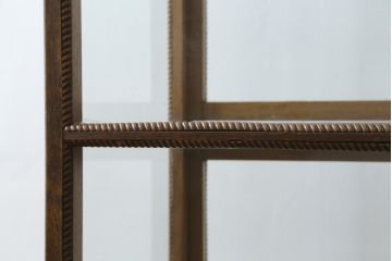 和製アンティーク　大正ロマン　縄目モールの素敵なナラ材製縦型ガラスケース(ショーケース、陳列棚、飾り棚、キャビネット、キュリオケース、店舗什器)(R-063817)