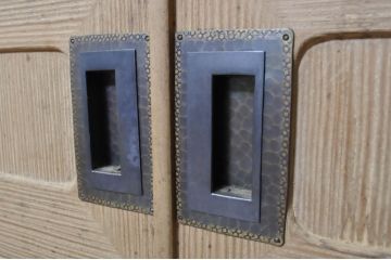 中古　最高級!!　特注!!　落ち着いた和の空間におすすめの総桐箪笥ローボード(テレビ台、テレビボード、戸棚、収納棚、桐たんす)(R-063825)