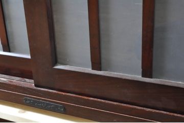 中古　美品　筑後民芸　和モダンの雰囲気を高めるサイドボード(戸棚、収納棚、サイドキャビネット)(R-063842)