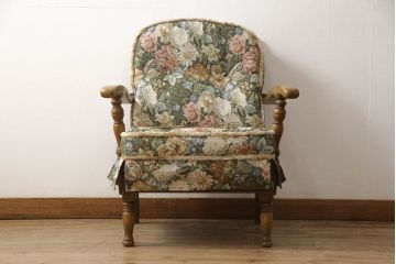 中古　飛騨産業　穂高シリーズ　キツツキマーク　ホワイトオーク　気品ある佇まいの1人掛けソファ(一人掛けソファ、アームチェア)(R-063846)